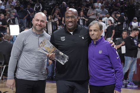 Nba Awards News Kings Gm Monte Mcnair Named Executive Of The Year For