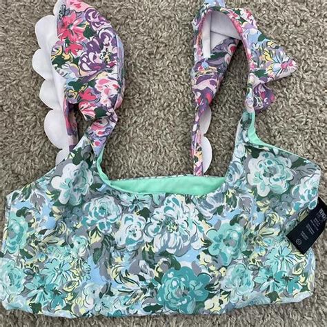 NEW Beach Riot Floral Ruffle Bikini Swim Top Size Depop