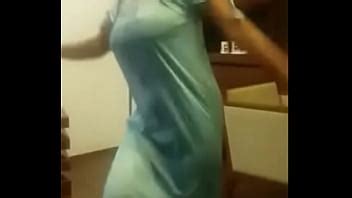 Hot Desi Girl Dancing With Transparent Dress XVIDEOS