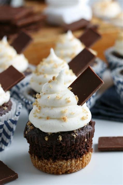 A Delicious Smores Cupcakes Recipe That Combines Rich Chocolate