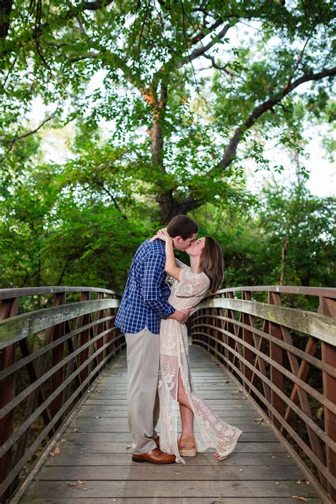 Colleyville Nature Center Engagement Photos