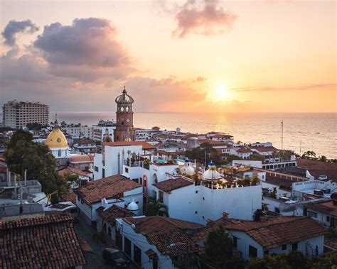 Embracing the Expat Lifestyle in Puerto Vallarta and Riviera Nayarit