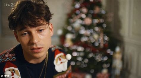 Joey Essex Breaks Down In Emotional Christmas Episode Of His Tv Show Daily Mail Online