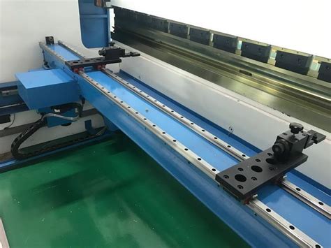 AHYW Yawei 60T Mini CNC Prensa Freno 4 Ejes ESA S640 Proveedores