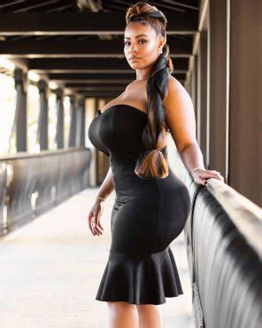 Stephanie Porn Pic