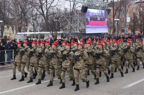 Spomenik Zahvalnosti Americi U Centru Banjaluke Aktuelno