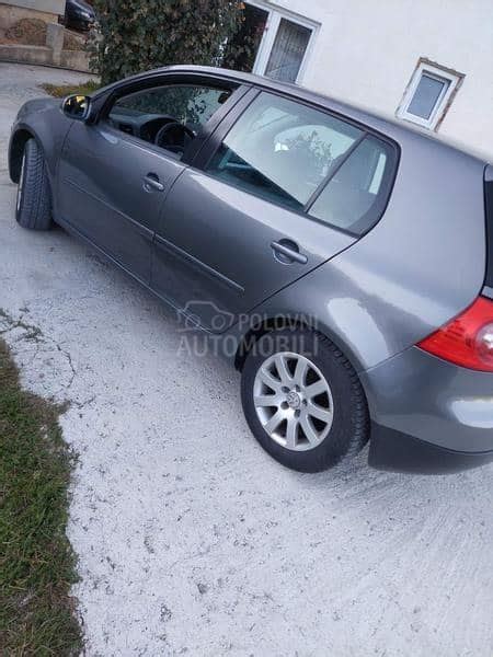 Polovni Volkswagen Golf 5 2004 god Polovni Automobili Srbija Užice