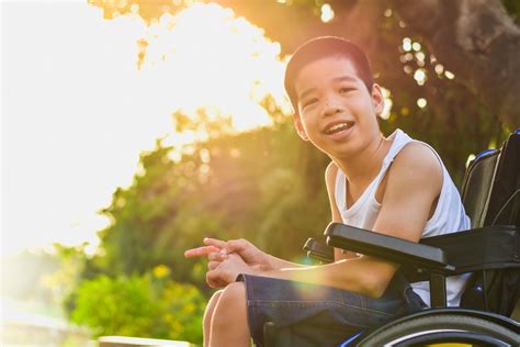 Spina bifida specialists, symptoms & treatment | UW Health