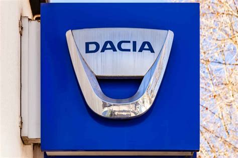 La Dacia sorprende tutti è in arrivo una berlina per aggredire il