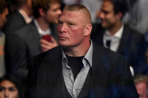 Brock Lesnar était Censé Affronter Un Double Champion Universel De La