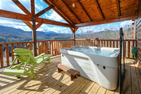 Extraordinary Cabins With Hot Tubs In Gatlinburg