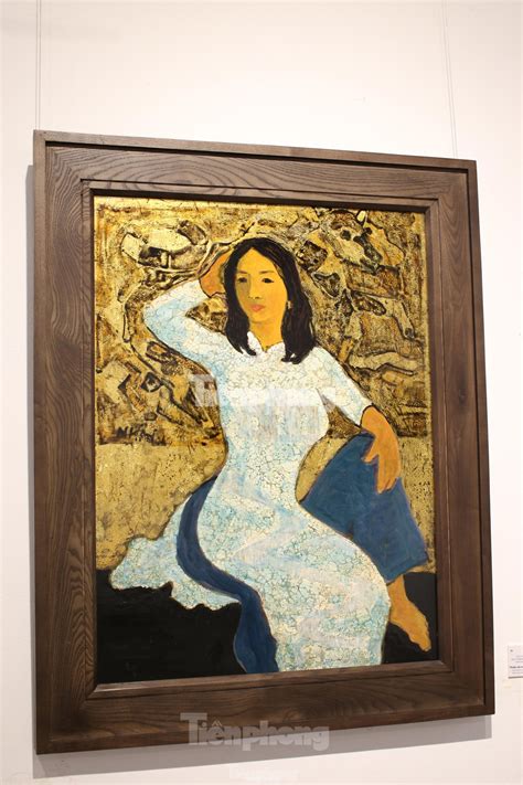 Tranh nude tôn vinh đường cong phụ nữ Việt Nam