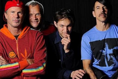 Lirik Dan Chord Lagu Dani California Red Hot Chili Peppers