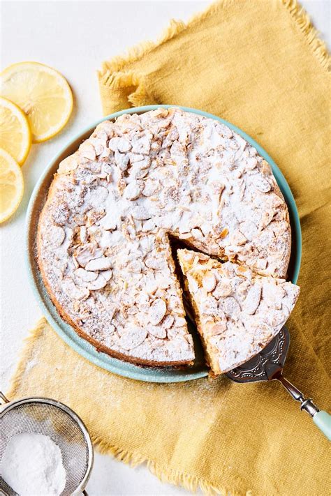 Almond Flour Cake Recipe 4 Ingredients The Big Mans World