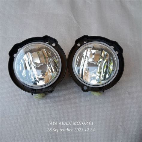 Jual Lampu Kabut Foglamp All New Avanza Calya Agya 1pc Shopee Indonesia