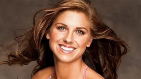 Incredible Photos Of Olympian Alex Morgan In Body Paint