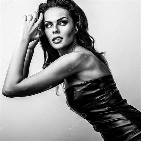 Black White Portrait Of Beautiful Brunette Woman Stock Photo Innervision