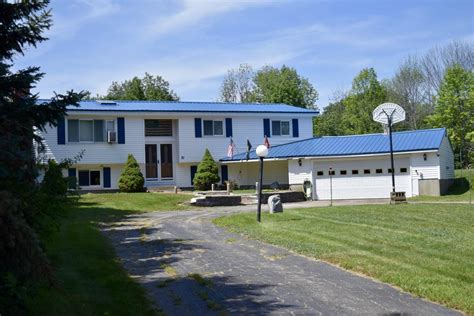 Gilford, NH Real Estate - Gilford Homes for Sale | realtor.com®