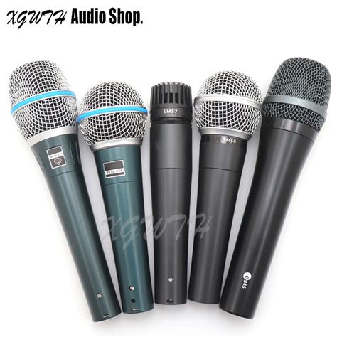 Wired Handheld Dynamic Cardioid Unidirectional Vocal Microphone With