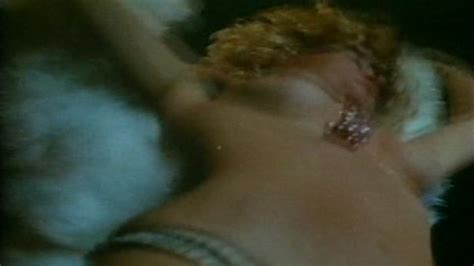 Naked Fay Hillier In What S Up Superdoc