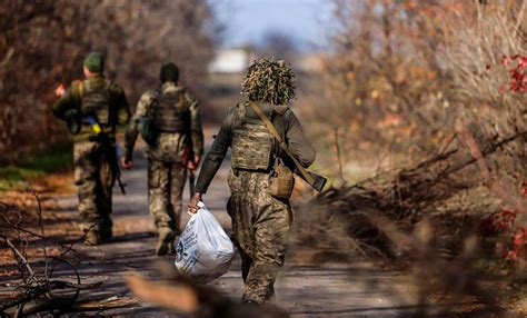 Escenario De Guerra Las Fuerzas Rusas Se Retiran De Jerson