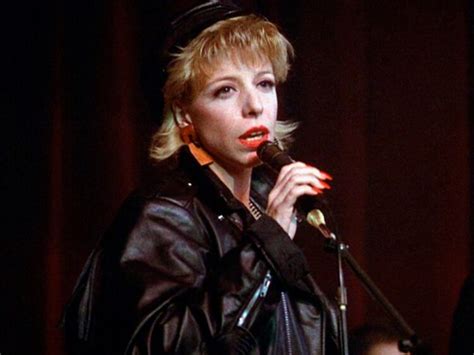8 Hot Sexy Julee Cruise Bikini Pics