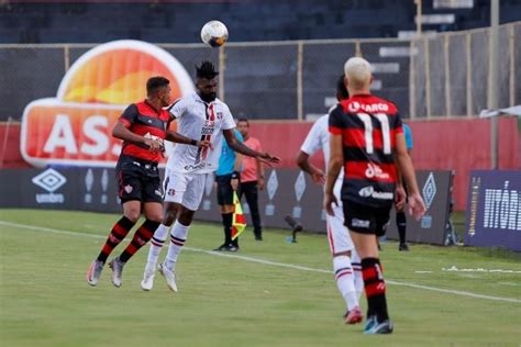 Em 87 anos de duelo Santa Cruz reencontra o Vitória tabu de 16