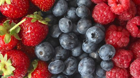Experts use advanced technology to create 'superberries' resilient to ...