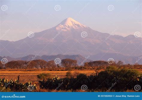 Pico De Orizaba Volcano in Puebla, Mexico VI Editorial Stock Photo ...