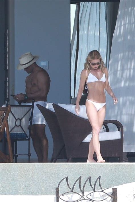 Kelly Ripa Paparazzi White Bikini Photos Thefappening Link