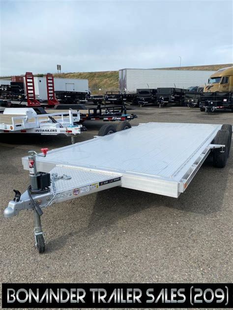 2023 Featherlite 3182 0018 Car Hauler Tandem Axle Trailer Classifieds