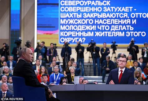 Putin Is Humiliated During Annual Press Conference As Russians Texts