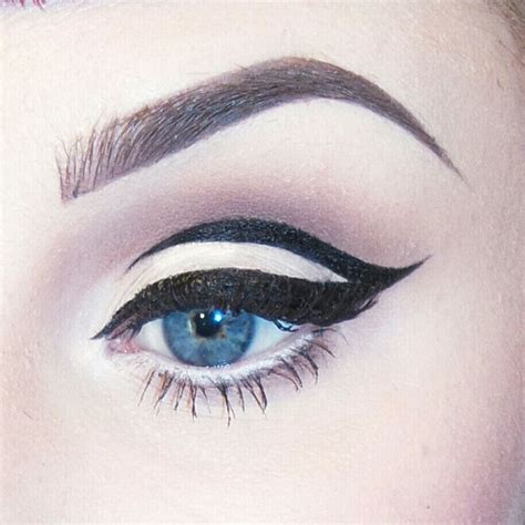 7 Perfect Eyeliner Styles Designs And Looks To Try In 2016 Nsa Blog