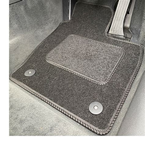 Tailored Made Carpet Car Floor Mats To Fit Nissan Juke Clip