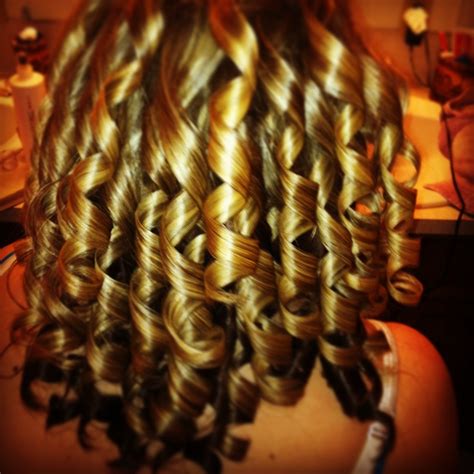 Beautiful Ribbon Curls Stylist Reciaann Hair Styles Curly Hair