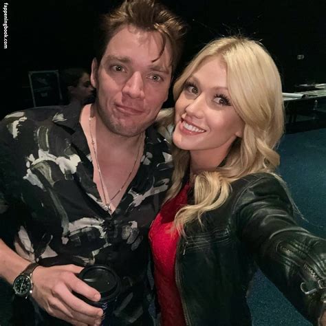 Katherine McNamara Nude OnlyFans Leaks Fappening FappeningBook