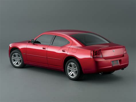 Car in pictures – car photo gallery » Dodge Charger RT 2006 Photo 04