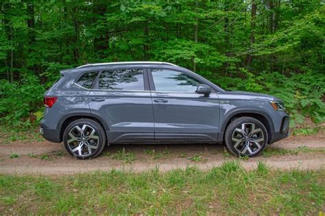 Volkswagen Taos – Review, Specs, Pricing, Features, Videos and More | AutoGuide.com