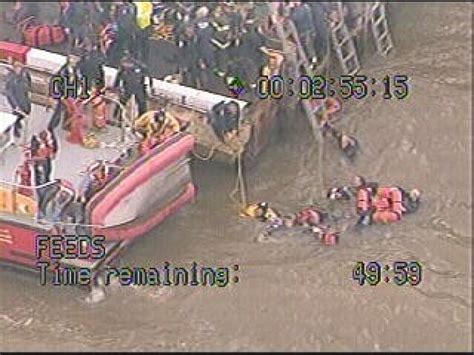 Helicopter Crashes Into Nyc East River Rescue Efforts Underway Breaking