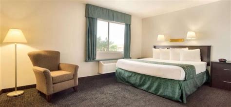 Top 9 Pet-Friendly Hotels In Winslow, Arizona - Updated 2024 | Trip101