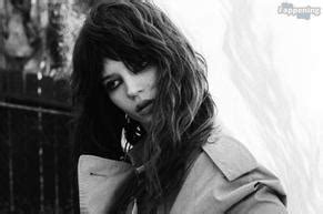 Sophie Thatcher Sexy And Nude Flashes Her Hot Tits In A Steamy Photoshoot AZNude