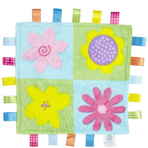 DIY Taggie Blanket for Baby | Taggie blanket, Quilting crafts, Security ...