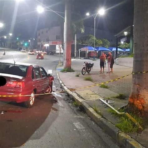 Tabo O Da Serra Acidente Entre Moto E Carro Deixa Motociclista Ferido