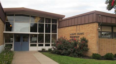 Iowa Elementary School Construction Continues Despite Weather Issues