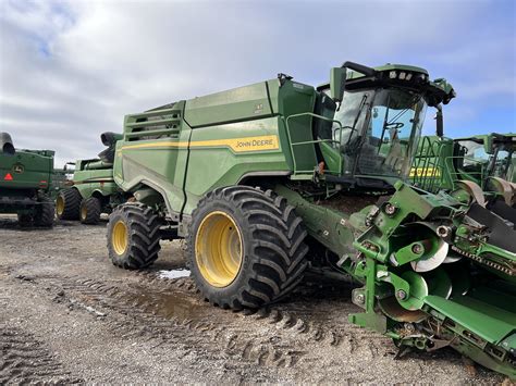 Used John Deere X9 1100 #184134 | Sloan Implement