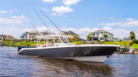 2018 Everglades 435 Center Console Centre Console For Sale YachtWorld