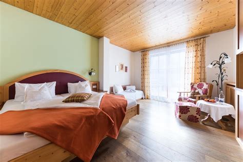 Ferienhotel Krimmlerfälle in Zillertal Arena Krimml Hochkrimml