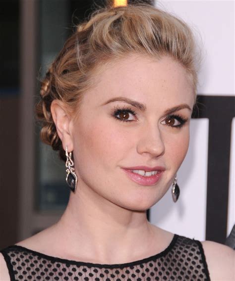 Anna Paquin Hairstyles And Haircuts Celebrity Hair Ideas