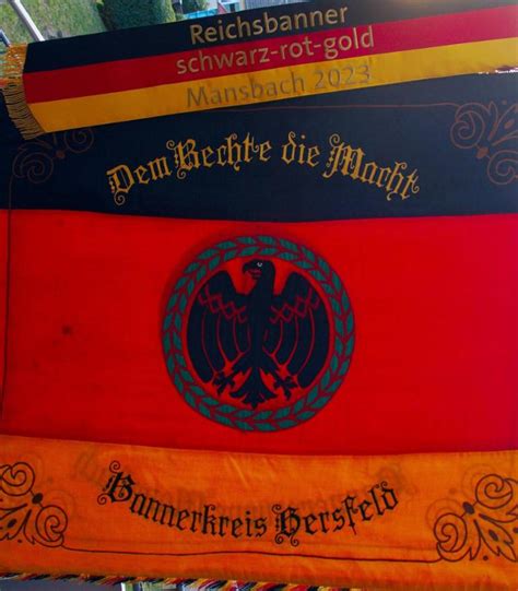 Fahne des Reichsbanners Schwarz Rot Gold überstand in Mansbach NS Zeit