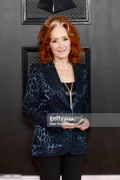 Bonnie Raitt Awards Photos and Premium High Res Pictures - Getty Images